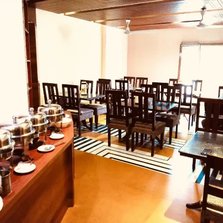 Hotel Shalimar Palace