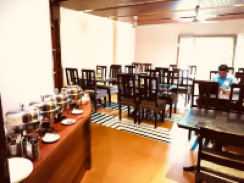 Hotel Shalimar Palace