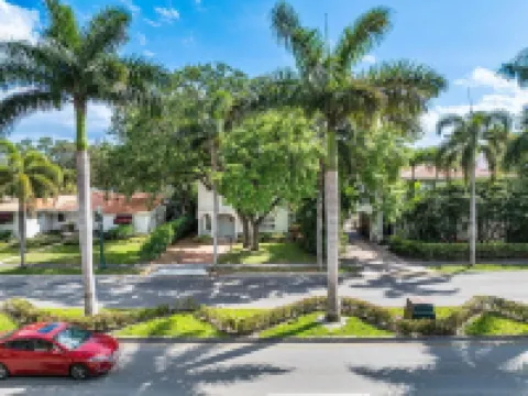 Versace Home in Miami Shores, Pool, Lush Backyard, Outdoor Dining, BBQ