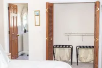 Waterfront - Waterfront, Dock.  Off Season Rates Sep - Apr