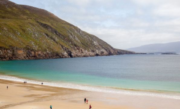 1. 아킬 사운드 홀..