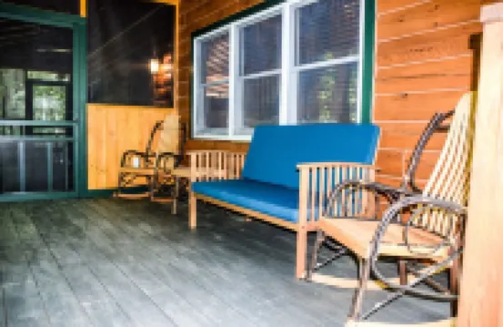 Spectacular Log Home with Private Lake Access