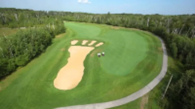 Spacious Lakefront Villa I 4 Bd 3 Bath I Sleeps 11 I Ski I Golf I Bike