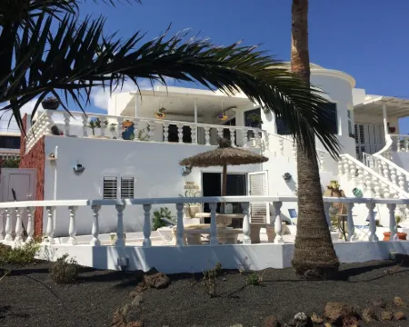Villa with 180 Degree Sea View, Heated Pool, Pure Luxury Hotels in San Bartolome
