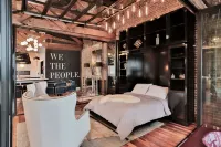 The Gatsby and adjoining ceilings