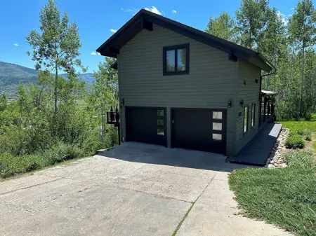 Incredible Views at the Steamboat Tree Haus