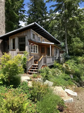 Waterfront Cottage, The Captains Cabin is a romantic, remote spot in the PNW.