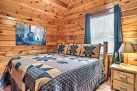 Dolly’s Hideaway - Cozy 3Br Cabin, Hot Tub, Game Room, King Suites, Pets OK