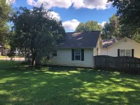 Squirrel Haven Cottage on Lake Norman