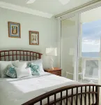 Wake up to the Sound of Waves and Panoramic Gulf Views at This Beachfront Condo Hotel in zona Marco Island Water Sports