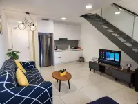 EkoCheras Duplex Suite by Ohana Home فنادق في سيري كيمبانجان