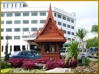 Sri U-Thong Grand Hotel  호텔
