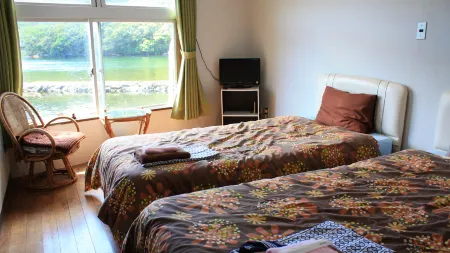 Minshuku Suimeiso <Yakushima> Отели рядом с достопримечательностью «Shiratani Unsuikyo»