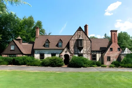 Longacre of Appomattox Отели в г. Appomattox County