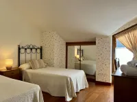 Las Casucas de Remoña Hotels in Lon