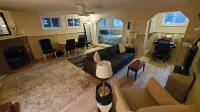Charming, Quiet, and 10 Min Walk to Zoo, Metro, and Restaurants 伍德利公園住宿飯店