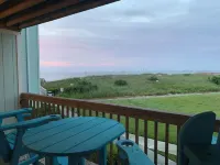 Beach Lovers, Oceanview, Cute 1 BR, 2 full BA condo in Surf City sleeps 5 - Gym