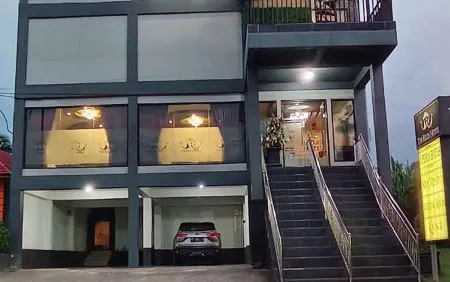 The Rich Hotel Отели в г. North Penajam Paser Regency