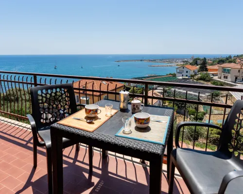 Sunny Home Hotels in Cipressa
