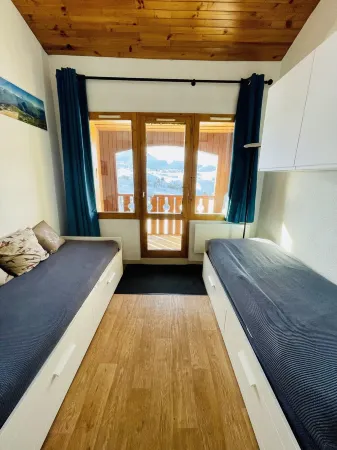 Belle Plagne 38m² duplex apartment at the foot of the slopes