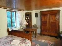 House full of character - 250 sq.m - fully furnished