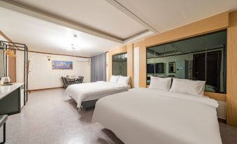 Donghae Gloria Hotel