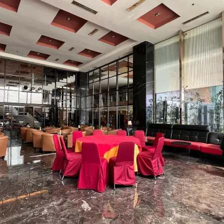 Grand Antares Hotel