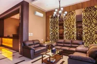Alvina Hotel Hotel di Siantar Timur