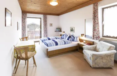 Pension Kofler Hotels in Ultimo