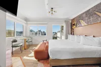 Nob Hill Hotel