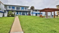 Driftwood Resort