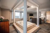 Monte Carlo Inn Barrie - Newly Renovated - バスタブ