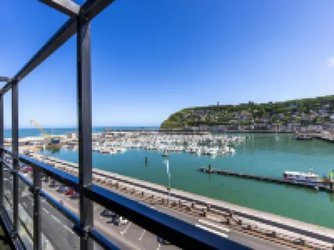 Hotel le Grand Pavois Hotels in Fécamp