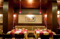 Hotel Imperial Hotels in Ujjain
