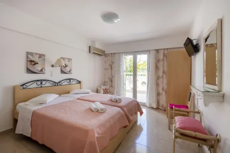 Leonardos Apartments