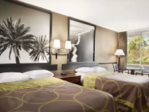 Super 8 by Wyndham Ormond Beach Hotels in Ormond Beach