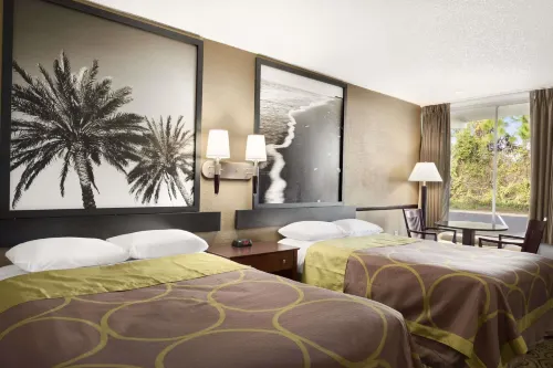 Super 8 by Wyndham Ormond Beach Hotels in Ormond-by-the-Sea