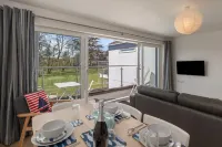 Coedrath Park 20 - Modern Apartment, Close to the Beach