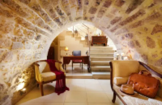 Archontiko Old Town Suites