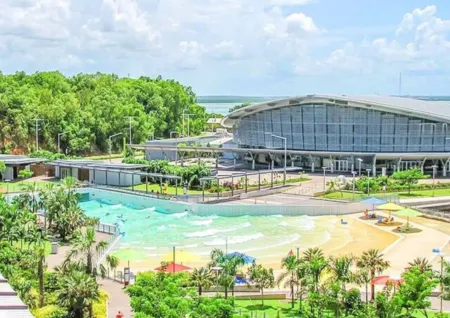 Zenhouse Bushland Fenced Backyard Near Hospital