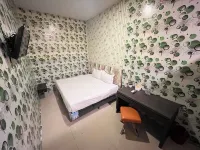 Louise Hotel Hotel a Sena