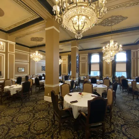 Grant Hall Hotel