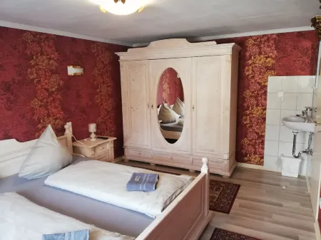 Eleonora Apartment Отели в г. Kustelberg