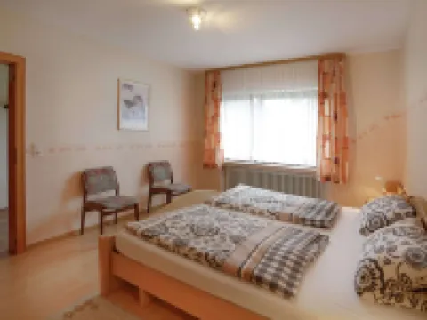 フェリエンヴォーヌング イム ザウアーラント ヒルサイド ハレンベルクのホテル