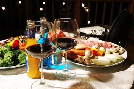 Castel on the Hill Pension Отели рядом со станцией Hoengseong Station