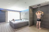 Victoria Lodge, Friendly Hotel - Spa