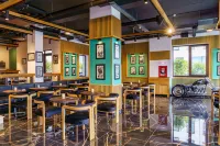 HOW Boutique and Hotel