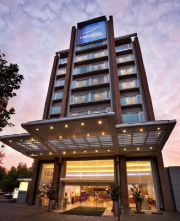 Novotel Santiago Vitacura Hôtels à : 