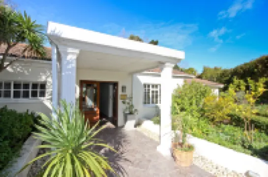 Beluga of Constantia Guest House