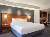 Courtyard Columbus New Albany فنادق في New Albany
